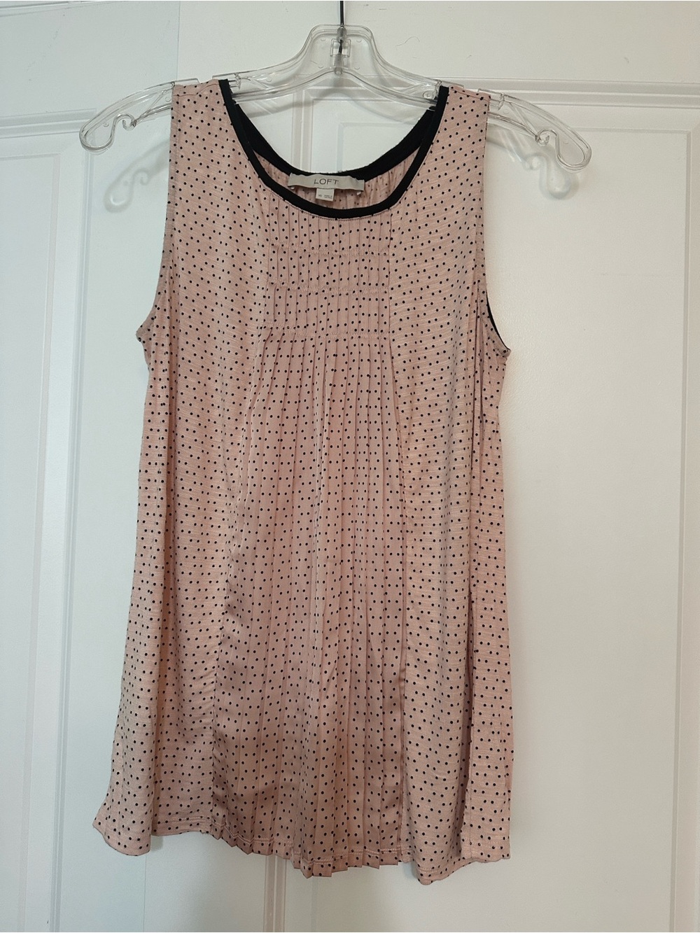 Sz XS Loft pink s/l blouse w/ruffled high neckline geometric black grid print.